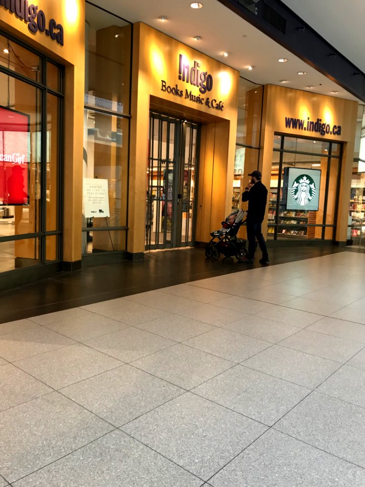 Chapters Eaton Centre