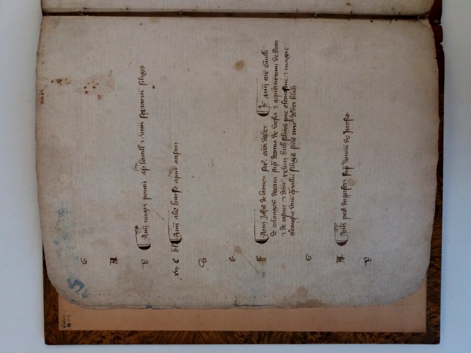 Chapitre primatial Saint-Jean de Lyon - Armoire Agar - 10 G 1054 - Volume 34 - Folio 3 verso