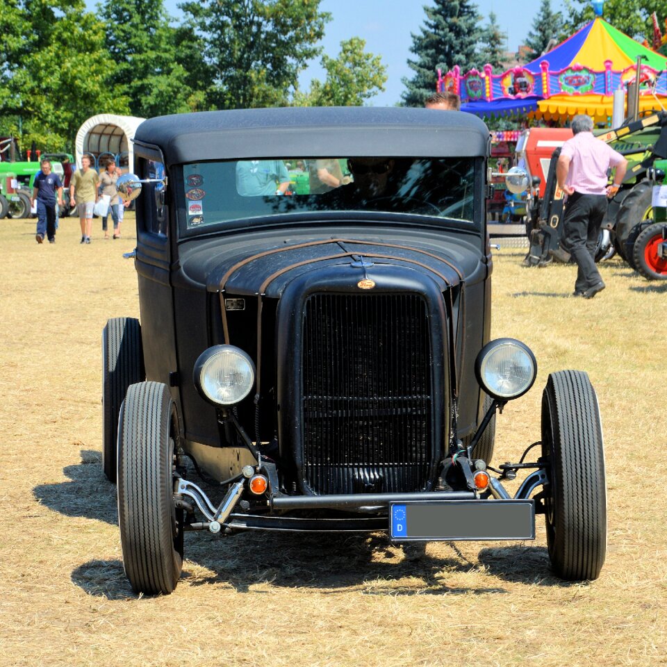 Old car street-rod auto