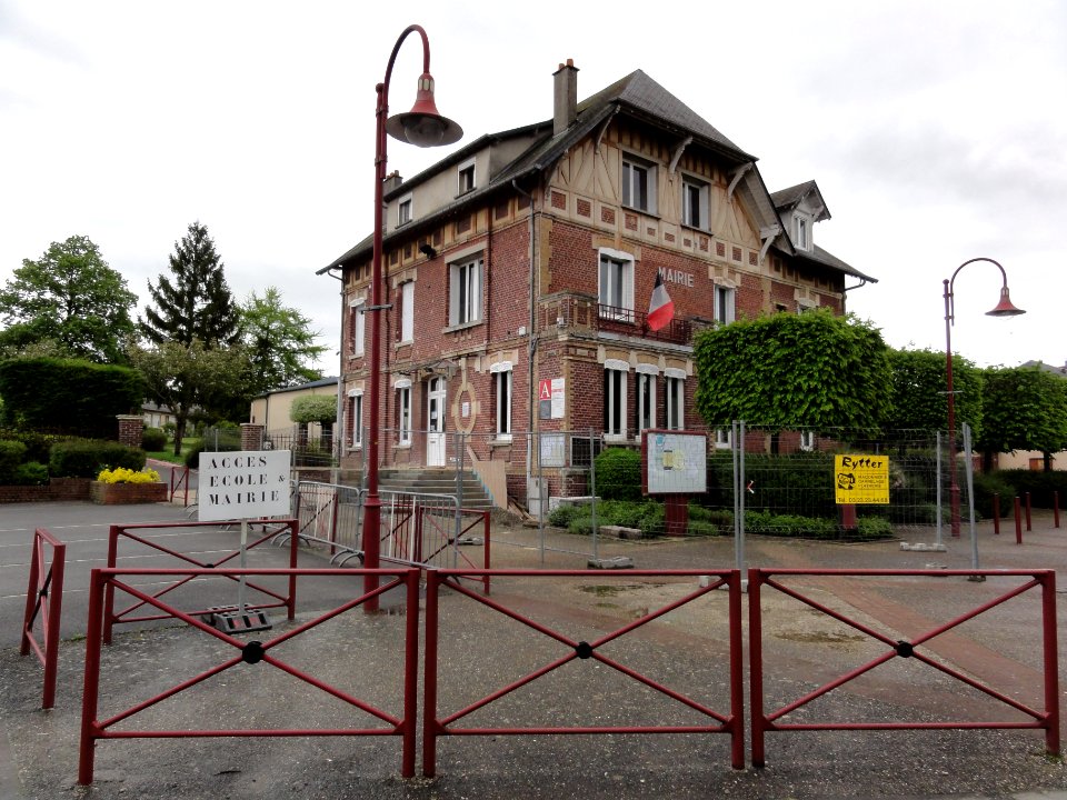 Charmes (Aisne) mairie
