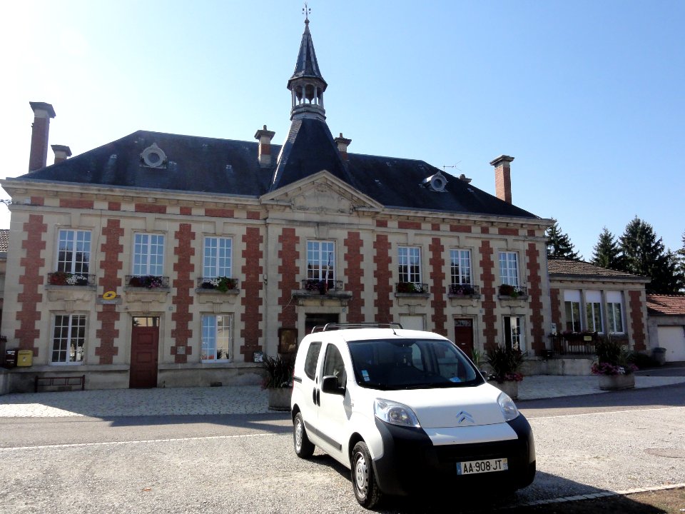 Charny-sur-Meuse (Meuse) mairie