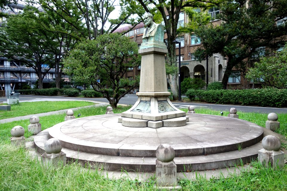 Charles Dickinson West memorial - Hongo Campus, the University of Tokyo - DSC04890
