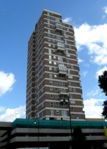 Chartwell Court seen from Russell Square, Brighton (August 2010)