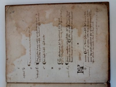 Chapitre primatial Saint-Jean de Lyon - Armoire Agar - 10 G 1054 - Volume 34 - Folio 4 recto