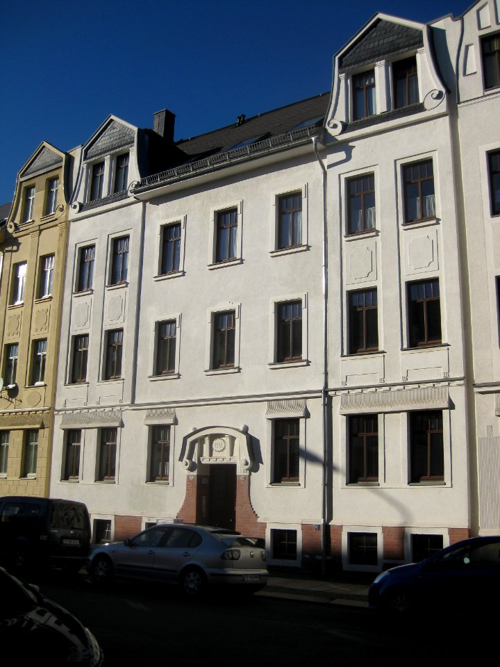 Charlottenstraße 79