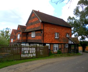 Charlwood Park Farmhouse