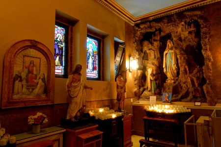 Chapel with grotto - Saints Peter and Paul Catholic Church - San Francisco, CA - DSC02622