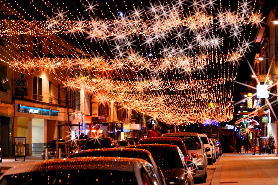 Champagnole downtown 2. x-mas 2012. Spielvogel