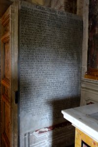 Chapel with inscription by Pope Gregory XIII - Villa Grazioli - Grottaferrata, Italy - DSC03529