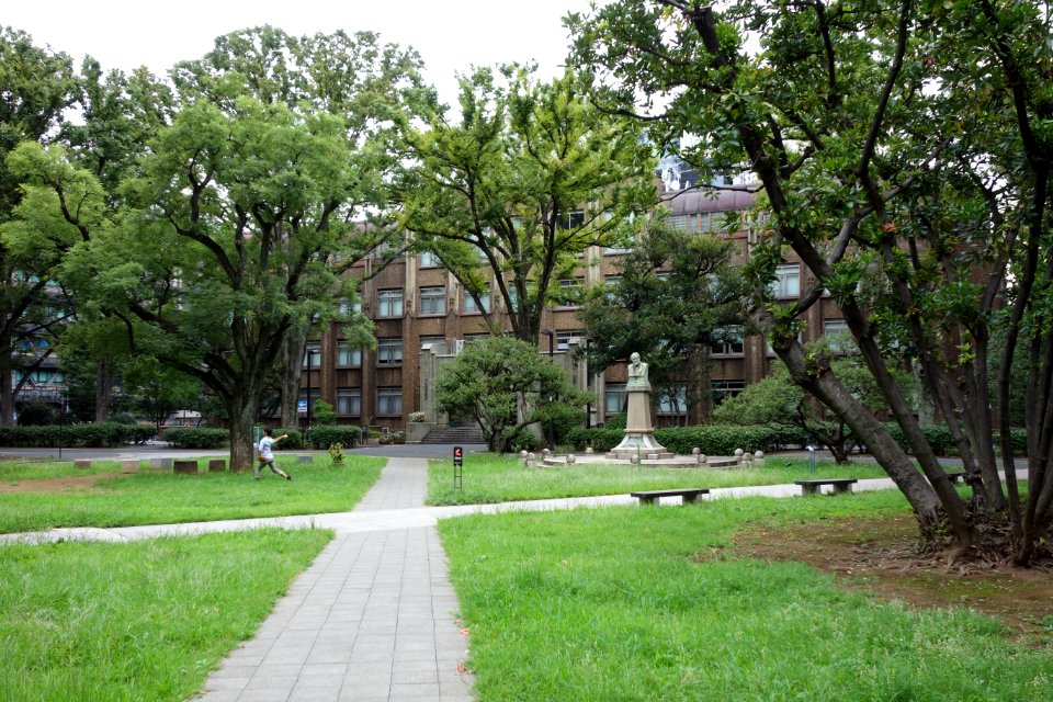 Charles Dickinson West memorial - Hongo Campus, the University of Tokyo - DSC04898