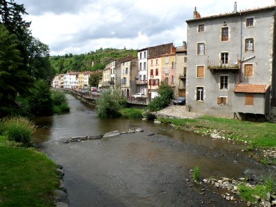 Champeix Couze de Chambon1