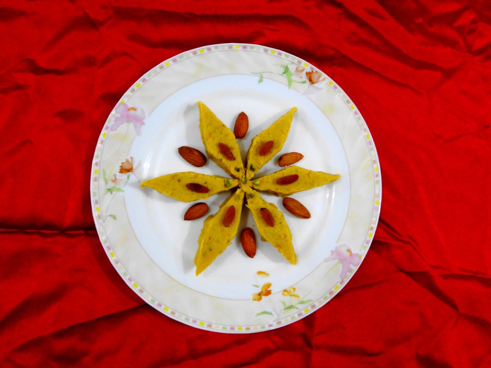 Chanay Ki Dal Ka Halwa