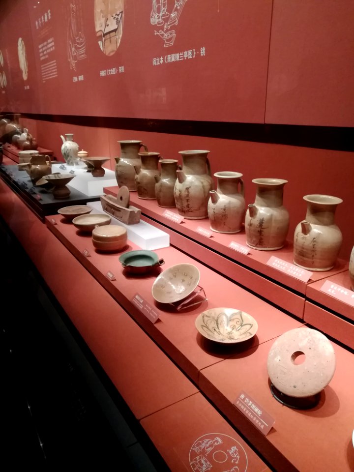Ceramic bottles, Tang dynasty, Hunan Museum 03