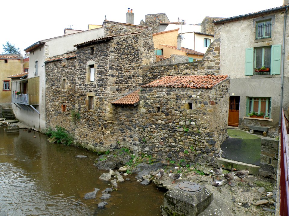 Champeix Couze de Chambon6