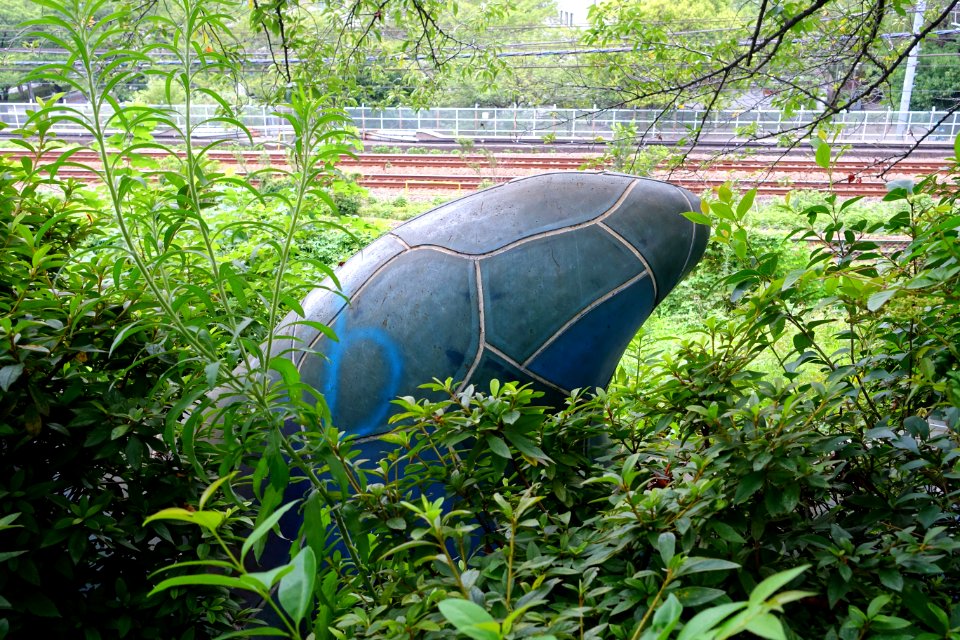 Ceramic in Omori Shell Mounds Garden - Omori, Tokyo, Japan - DSC05684