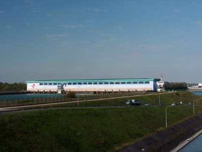 Centrale hydroélectrique, Powerplant at the Rhine river near Marckolsheim, photo 1
