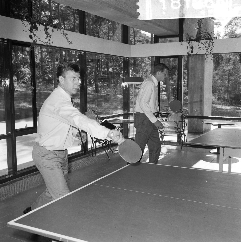 Centrale Training Zeist, Prins (links) en Keizer tafeltennissen, Bestanddeelnr 918-1265