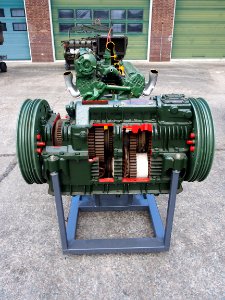 Centurion tank engine and transmission pic3