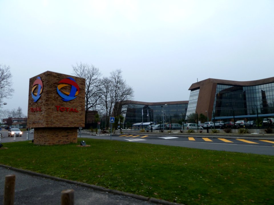 Centre scientifique et technique Jean Féger vue 1