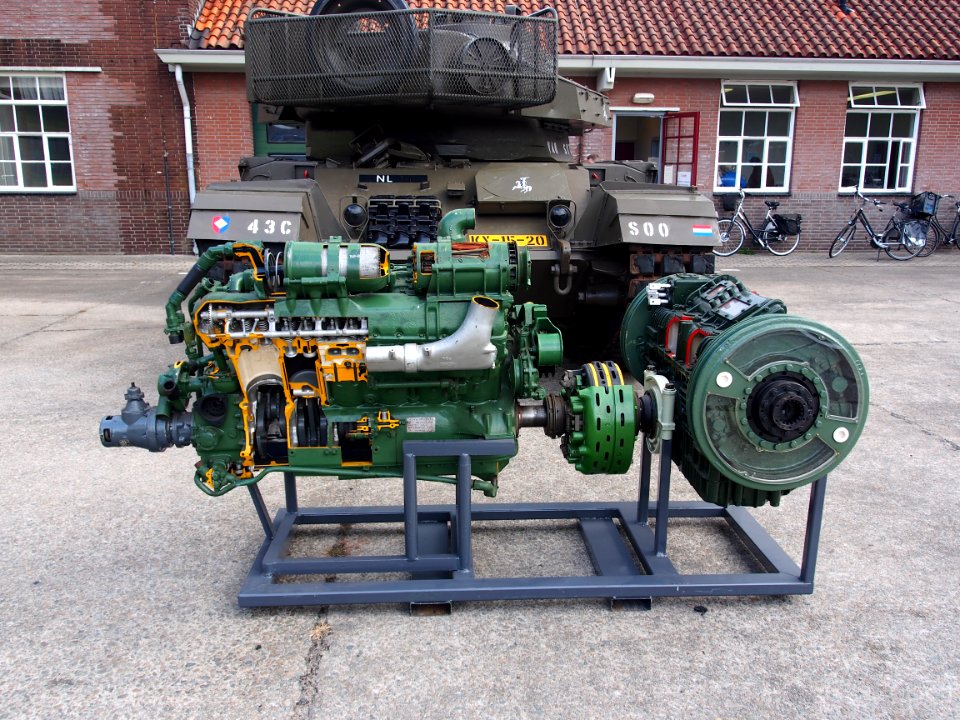Centurion tank engine and transmission pic1