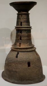Ceremonial stand from Korea, c. 5th-6th century, Honolulu Museum of Art 5301.1