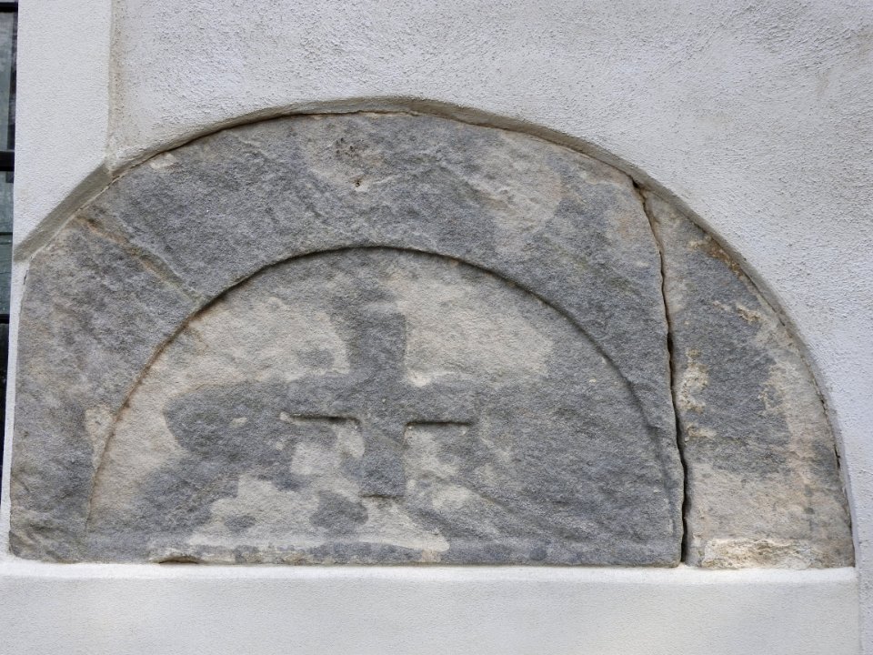 Cemetery Triptis 15