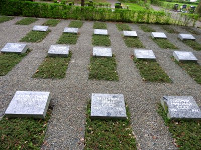 Cemetery Weida 20