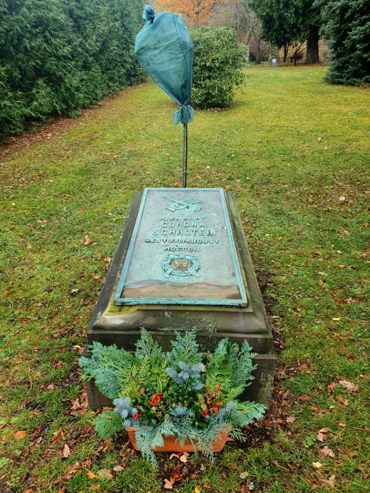 Cemetery Ilmenau 21