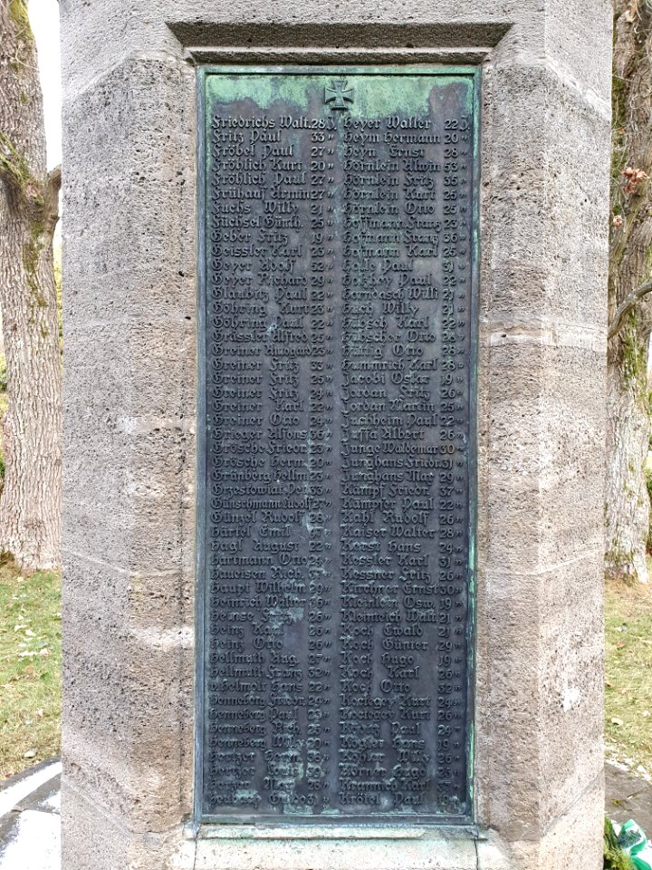 Cemetery Ilmenau 15
