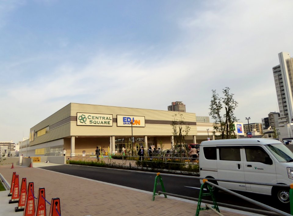 CENTRAL SQUARE Morinomiya