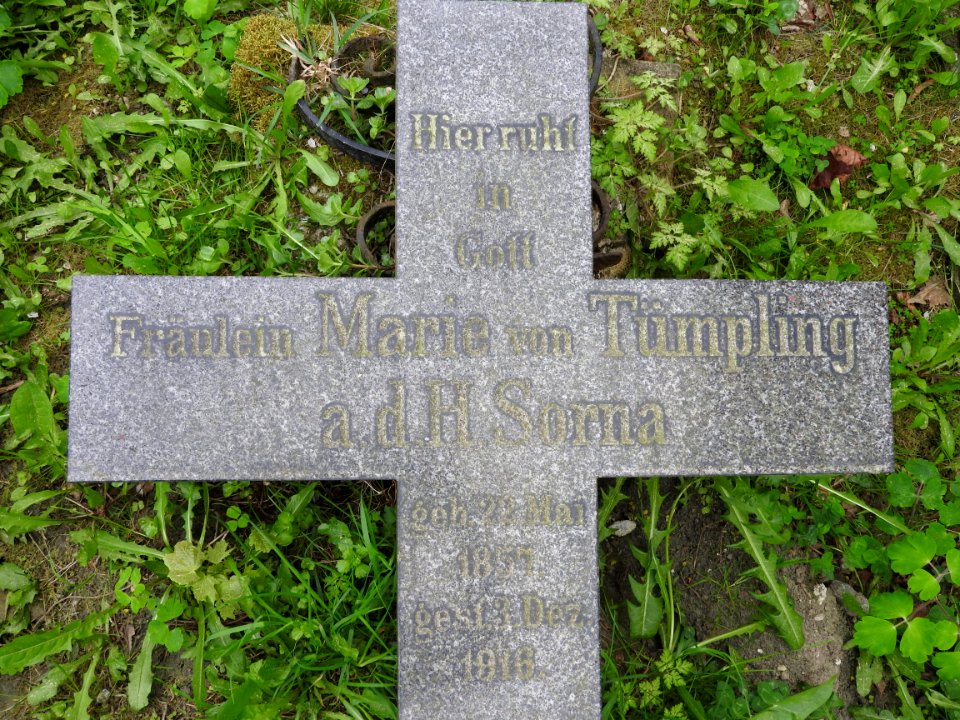 Cemetery Chursdorf, Dittersdorf 11