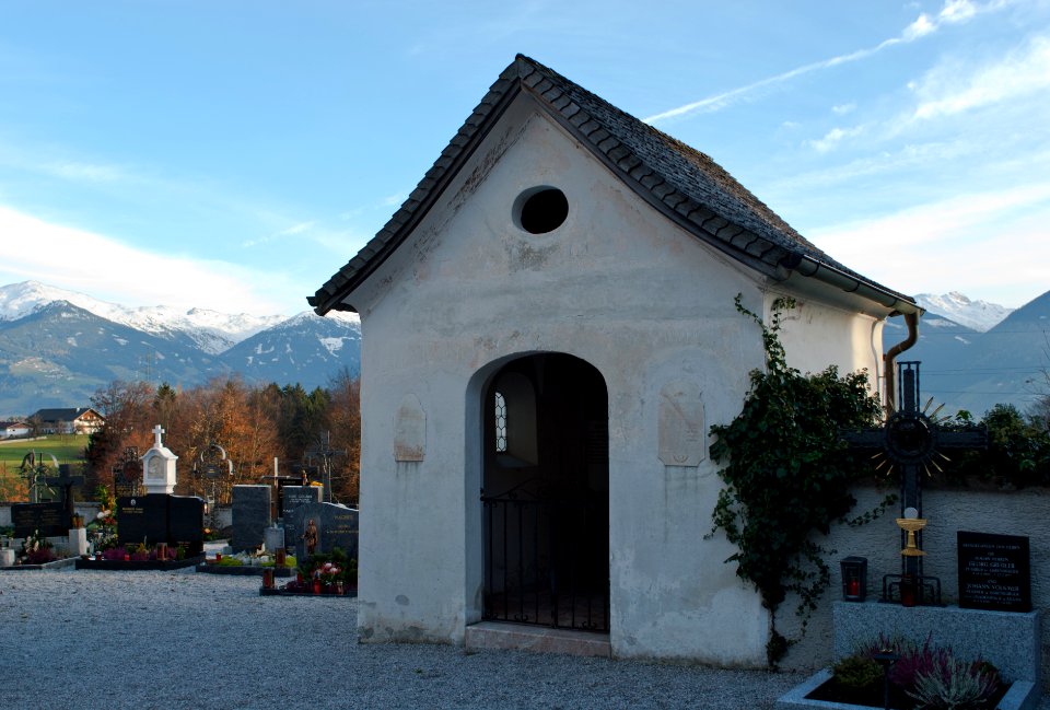 Cemetery chapel Gnadenwald
