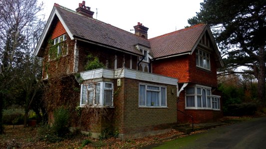 Cemetery Lodge, 250 Turkey Road, Bexhill