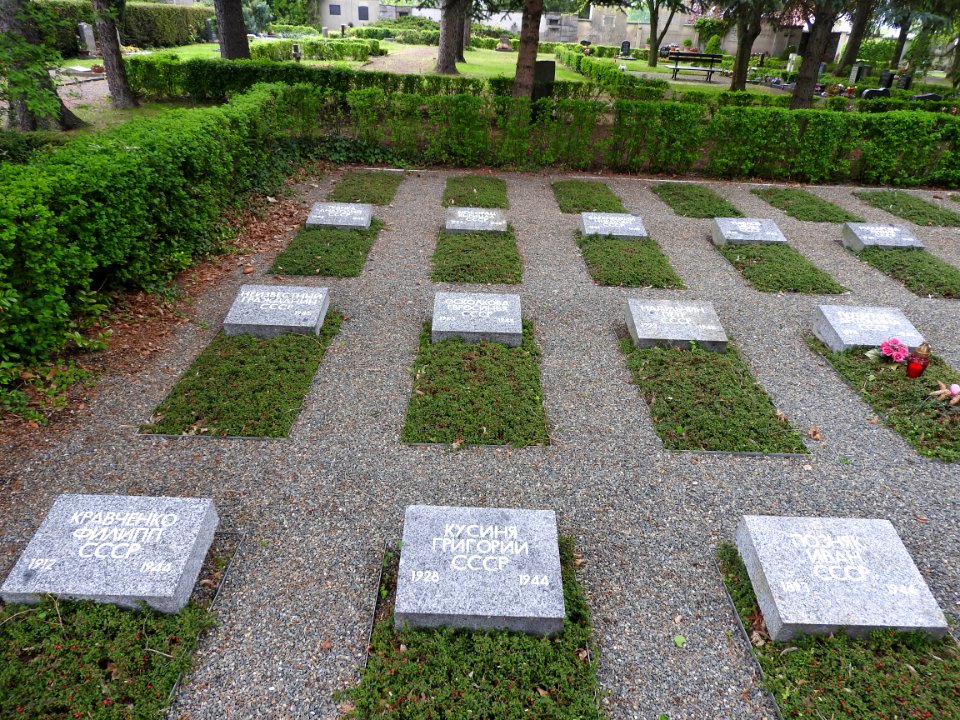 Cemetery Weida 14