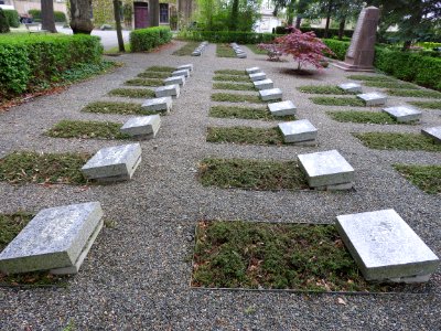 Cemetery Weida 23