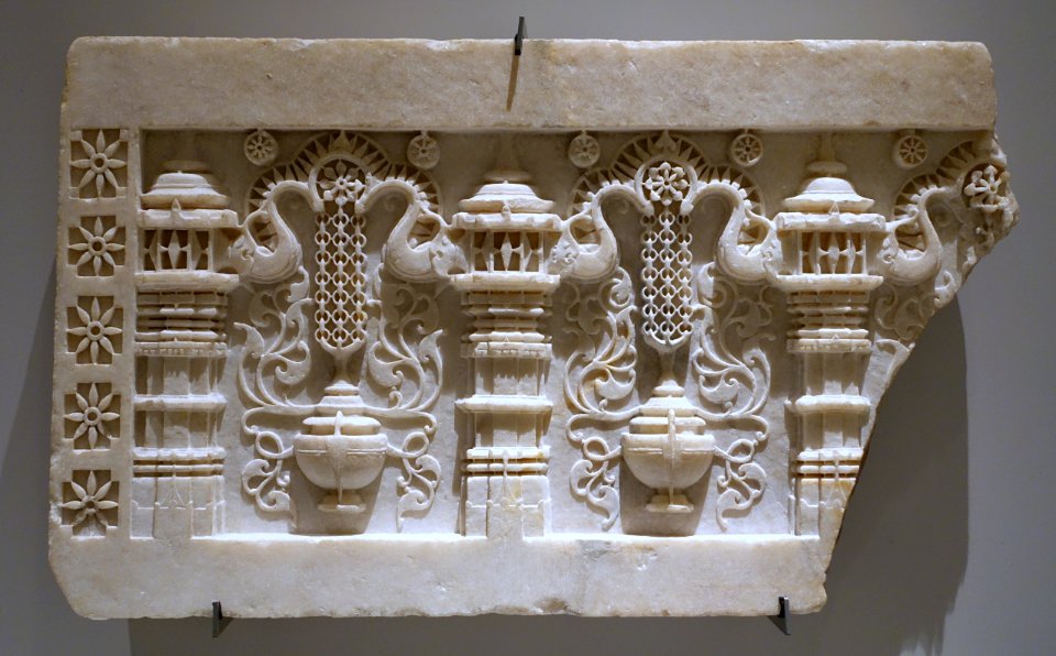 Cenotaph fragment, Western India, 15th-16th century, marble - Ethnological Museum, Berlin - DSC01551