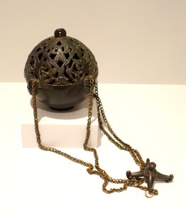 Censer, artist unknown, Germany, 13th century, bronze - Busch-Reisinger Museum, Harvard University - DSC00991