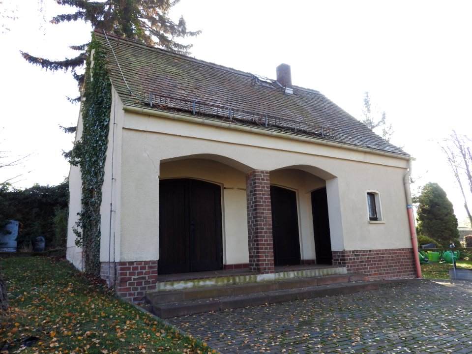 Cemetery Kriebitzsch 4