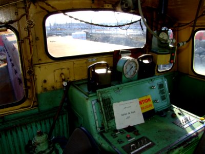 CFL 851 cabin front