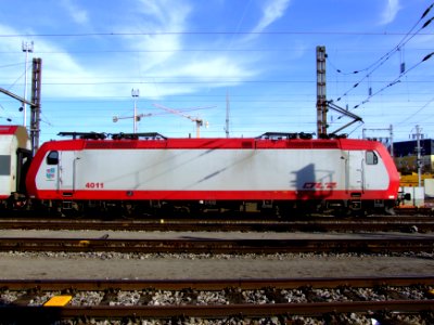 CFL 4011 sideview