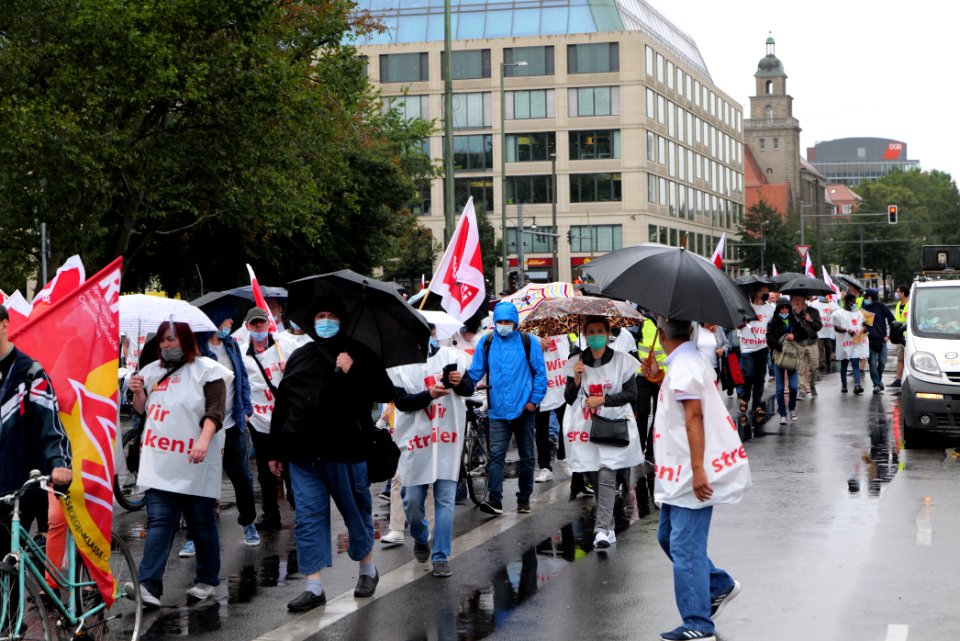 CFM strike demonstration Berlin 2020-08-26 30