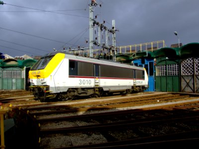 CFL 3010 pic1