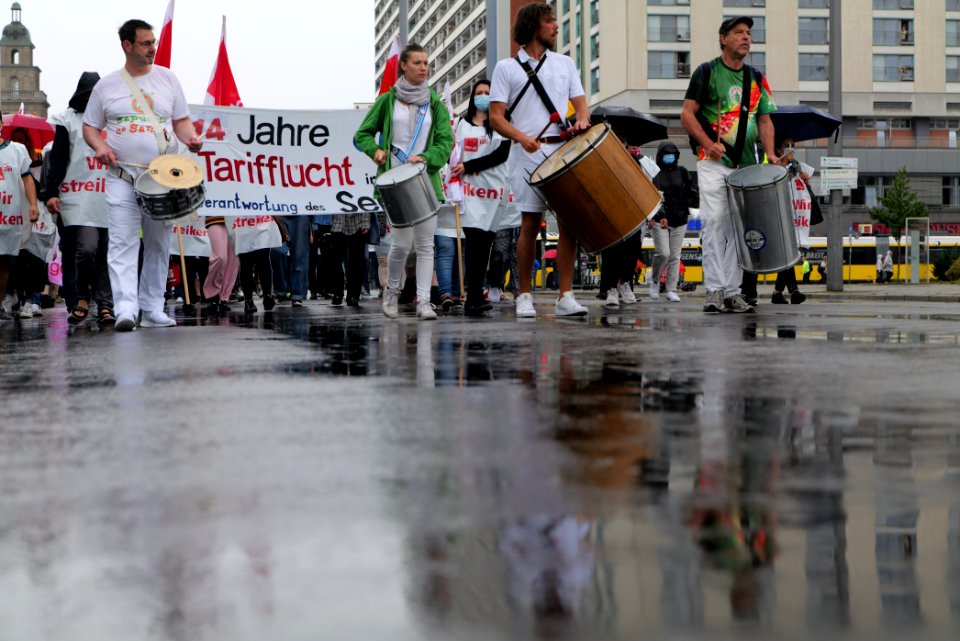 CFM strike demonstration Berlin 2020-08-26 24