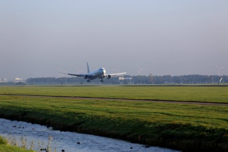 C-FXCA, EHAM 2
