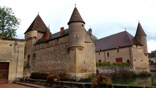 Château de La Clayette - Extérieur