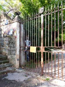 Château de Montréal (Ardèche) - Portail