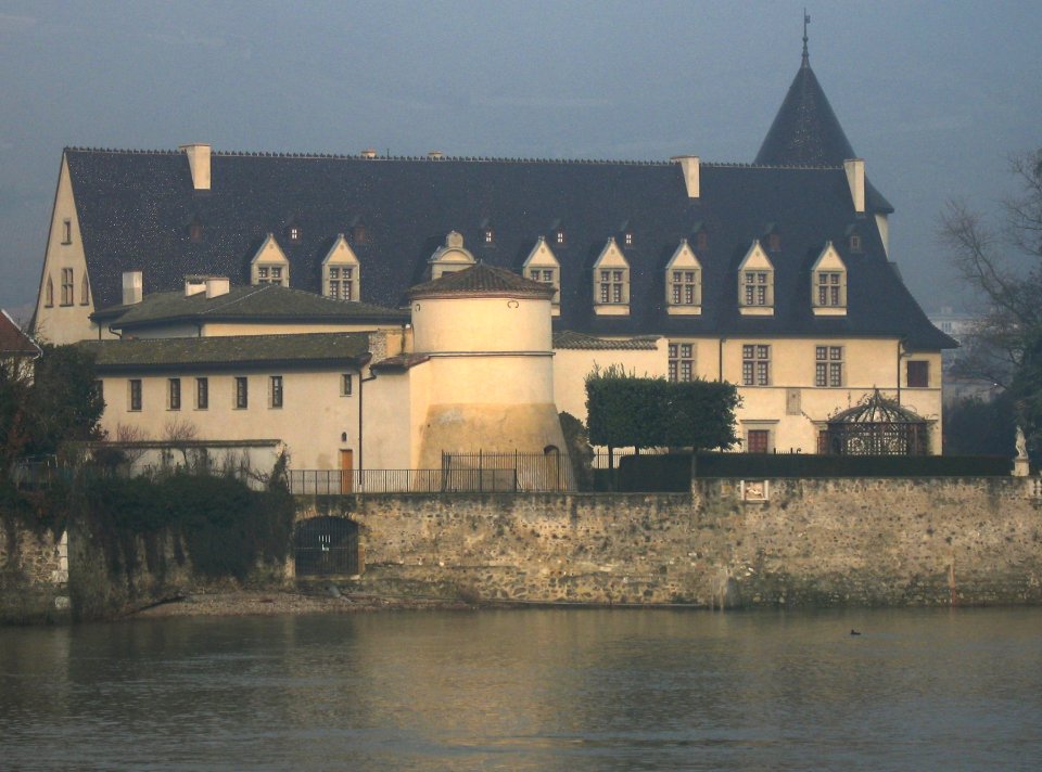 Château d'Ampuis 1