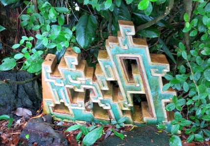 Ceramic tiles from China in the garden of Spalding House (Honolulu) IV