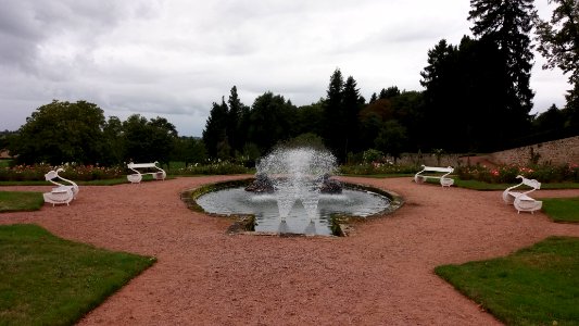 Château de Drée - Fontaine de la roseraie
