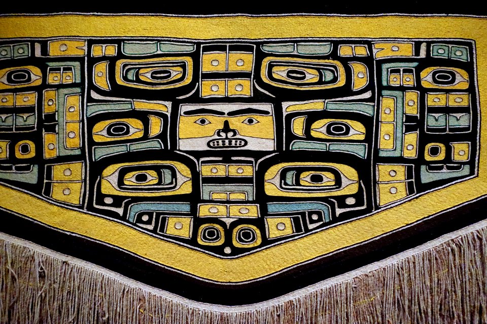 Ceremonial cape, Tlingit people, Chilkat clan, northwest coast of North America, 1850-1900 AD, cedar bark, mountain goat hair, sheep's wool, view 2 - Textile Museum, George Washington University - DSC09930
